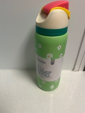 Owala Green Floral Insulated Straw Bottle with Pink Accent Lid